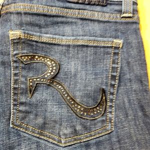 Women's rock and Republic jeans size 14 long.